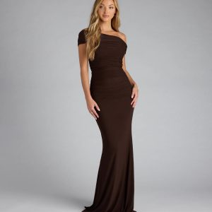Ashlynn Off-Shoulder Mermaid Formal Dress