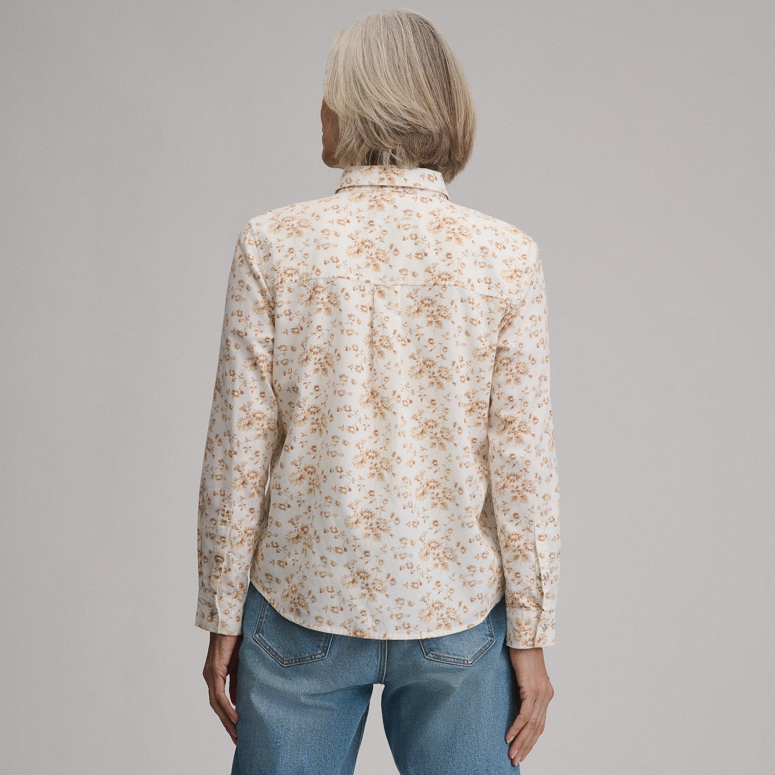Women's Long-Sleeve Western Button-Down Shirt - Image 6