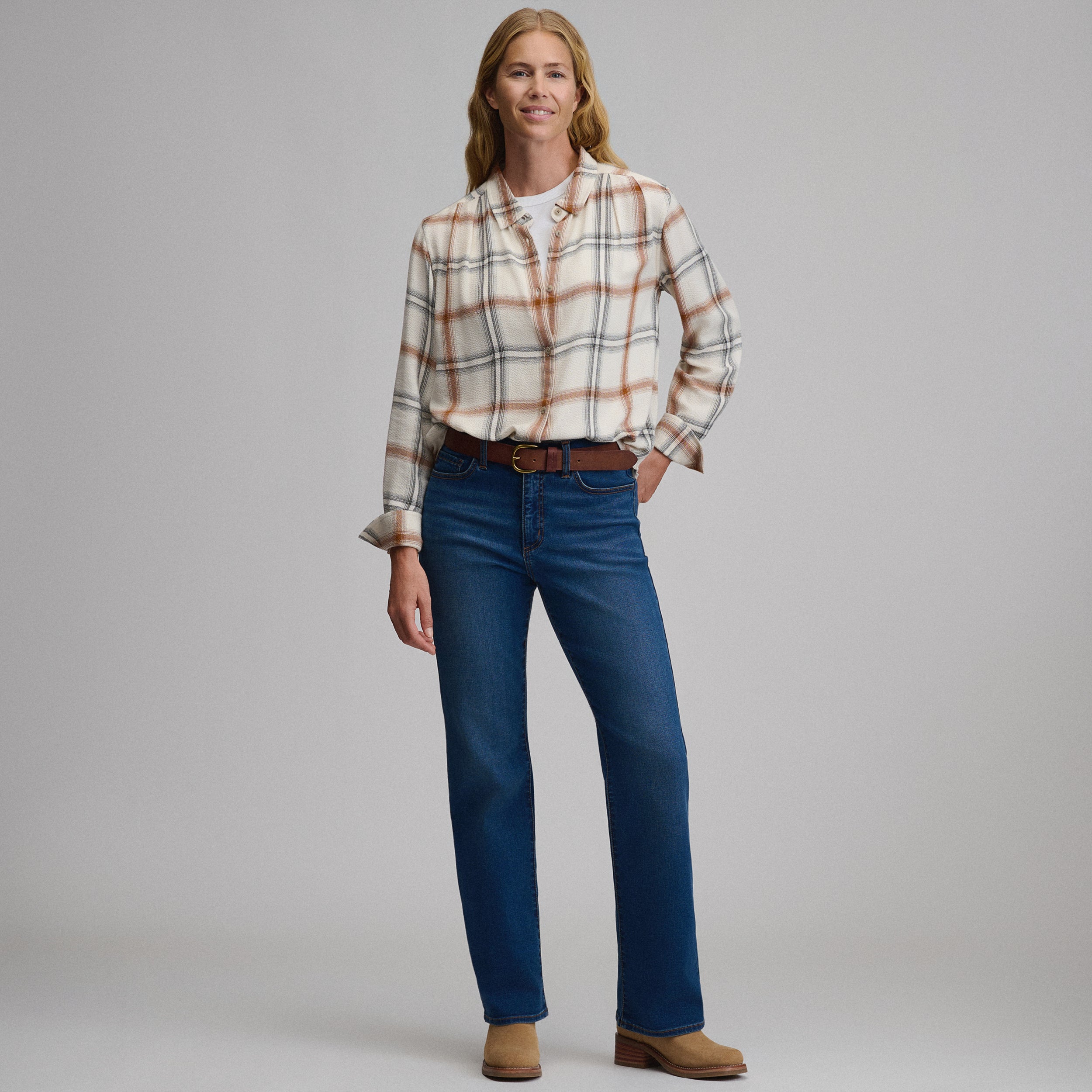 Women's Long-Sleeve Softened Button-Down Shirt - Image 16