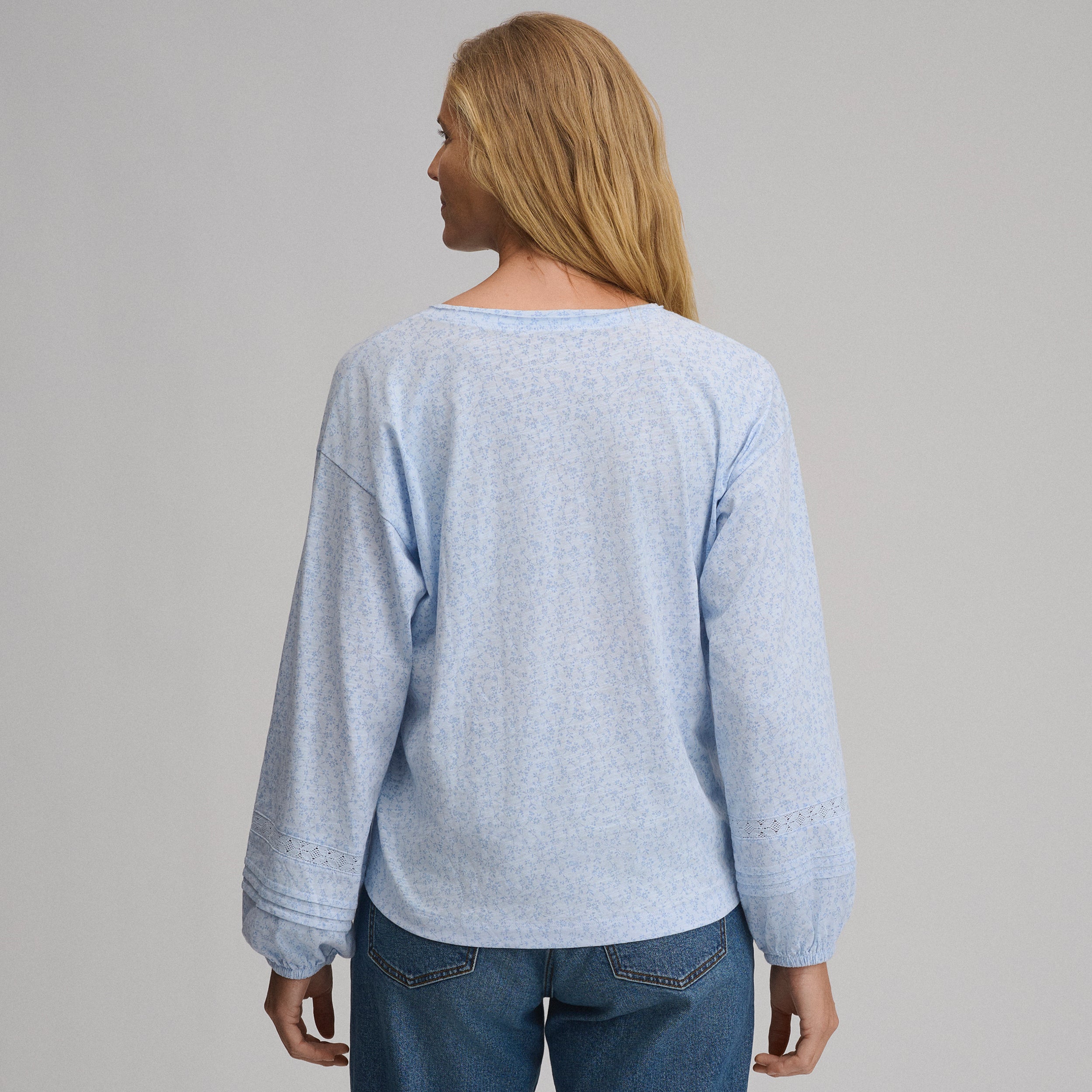 Women's Long-Sleeve Soft Relaxed Top - Image 2