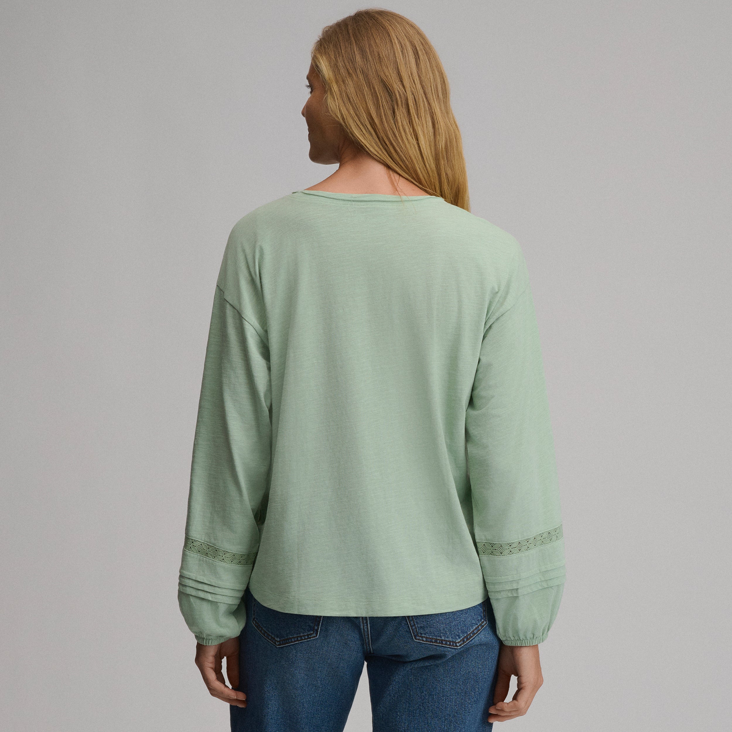 Women's Long-Sleeve Soft Relaxed Top - Image 14